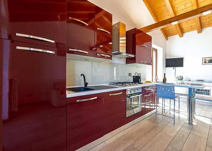 My Holidays Barbignano * Dongo